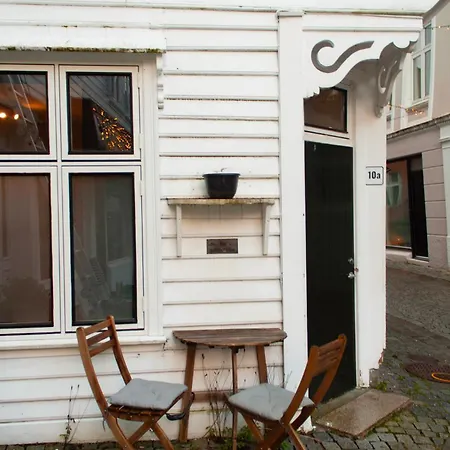 Διαμέρισμα Spacious 2bd In Bergen! *