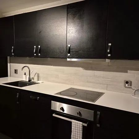 Spacious 2bd In Bergen! * برغن