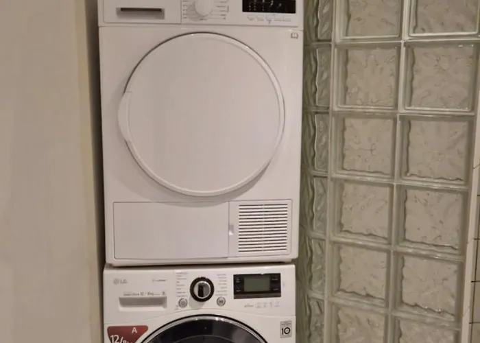 Διαμέρισμα Spacious 2bd In Bergen!